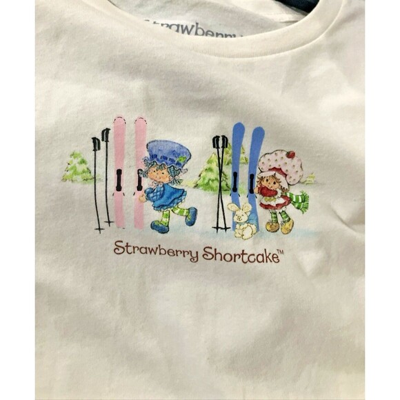 Strawberry Shortcake - Graphic T Shirt - 100% Cotton - Size Medium - NWT - Picture 5 of 5